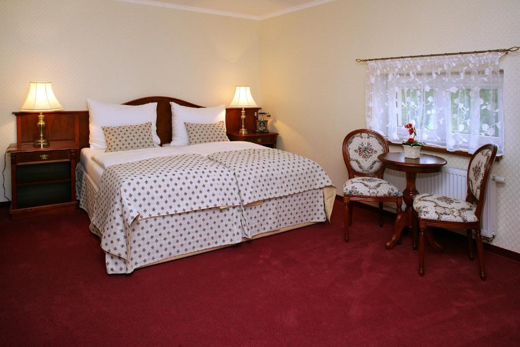 Hotel Mertin Chomutov Eksteriør billede